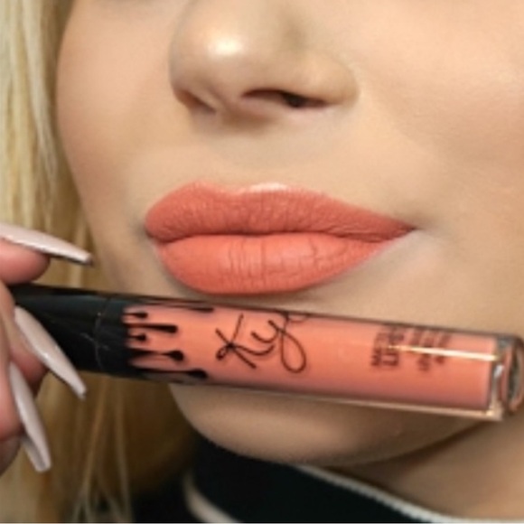💕🌙Kylie Cosmetics Dirty Peach Lip Kit - Picture 13 of 13